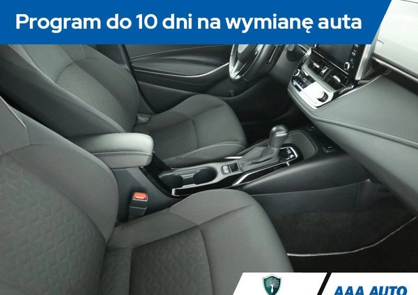 Toyota Corolla cena 89000 przebieg: 125382, rok produkcji 2019 z Sokołów Małopolski małe 211